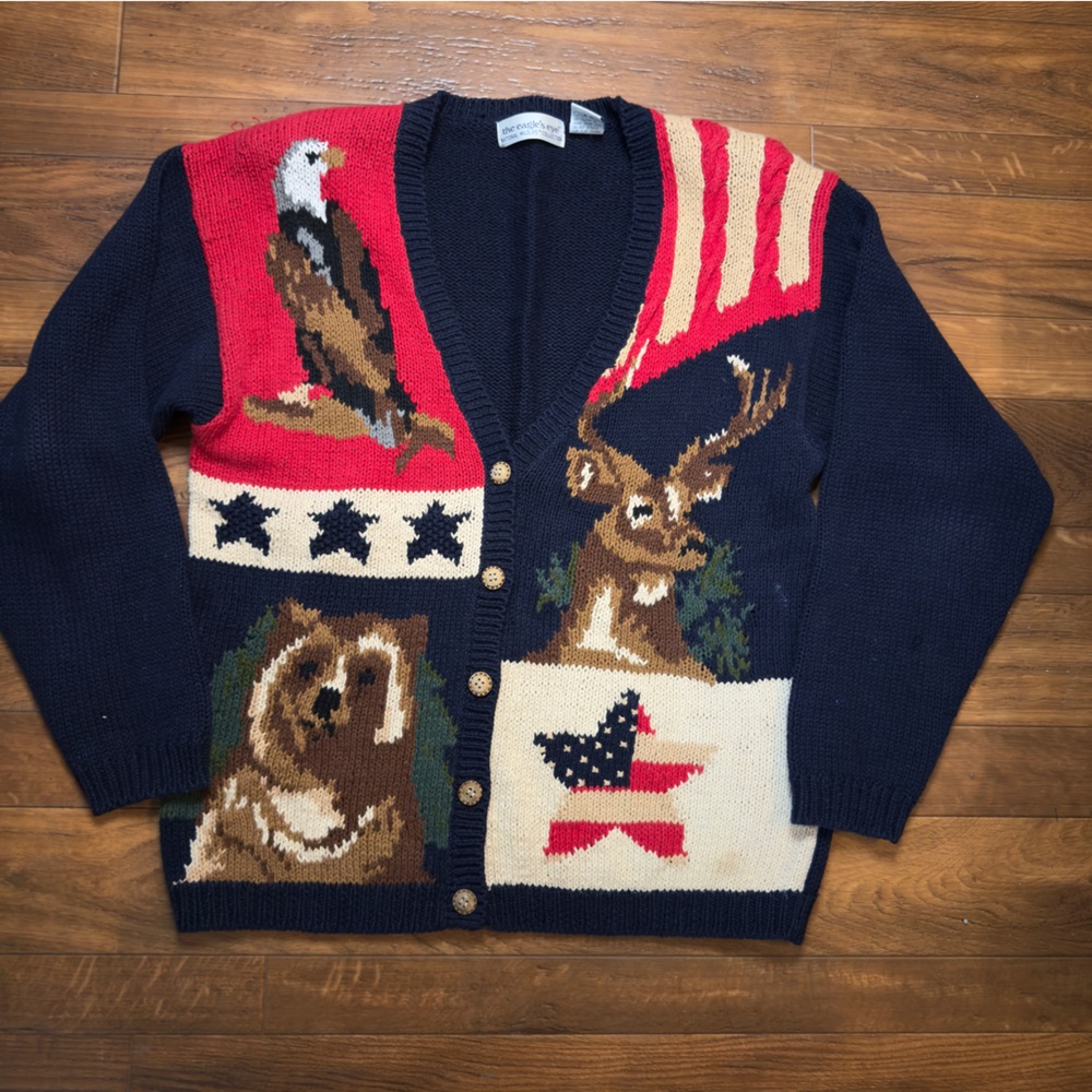 The eagle eye Patriotic Animal Pattern V-Neck Sweater